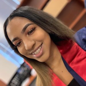 Meet your Posher, Patricia